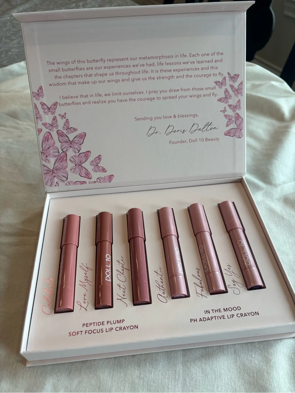 Doll 10 Peptide Plump Lip Crayon 6 Piece lip Set New in Box Lipstick Pink Shades
